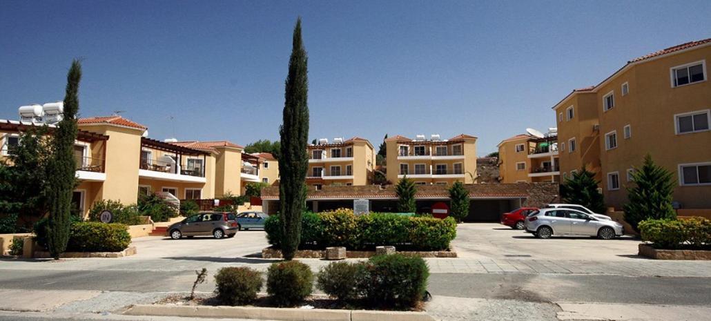 Sirena Olympia Apartment 40 Paphos Eksteriør bilde