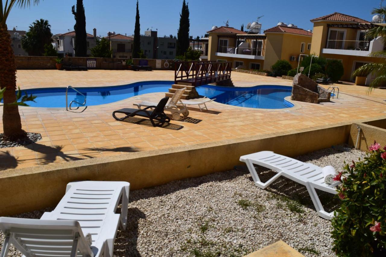 Sirena Olympia Apartment 40 Paphos Eksteriør bilde